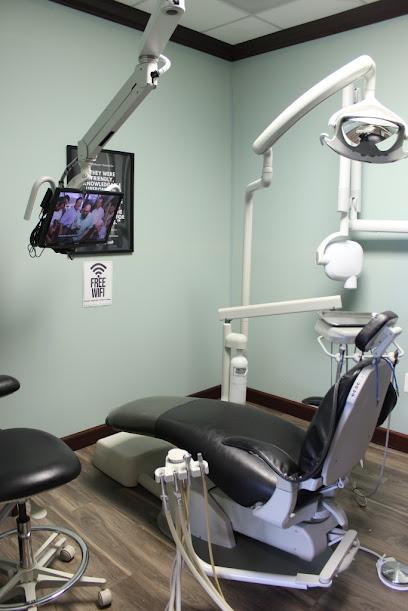 Dr. Edison Abril DDS, MSD Periodontics | Implant Surgery - Periodontist in Centreville, VA