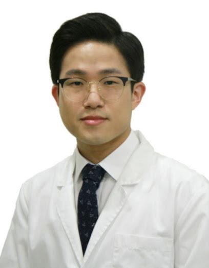 Oh Cheol Kwon, DDS - General dentist in Washington, DC
