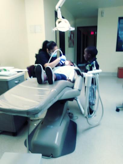 Dr. Perri S. Putrasahan, DDS - General dentist in Cathedral City, CA