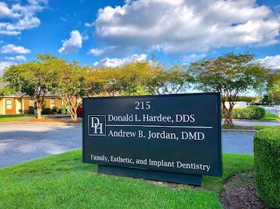 Jordan Dental Associates - General dentist in Greenville, NC