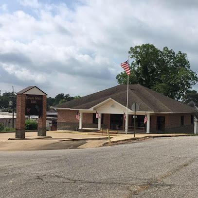 Donald E sitzes D.D.S - General dentist in Nashville, AR