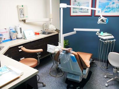 Dr. Kenneth P. Gibson, DDS - General dentist in Miami, FL