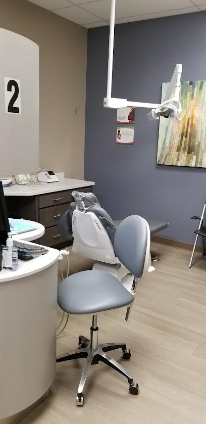Can-Am Dental - General dentist in Compton, CA