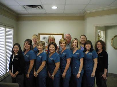 Robinson and Hamblen Dentistry - General dentist in Lubbock, TX