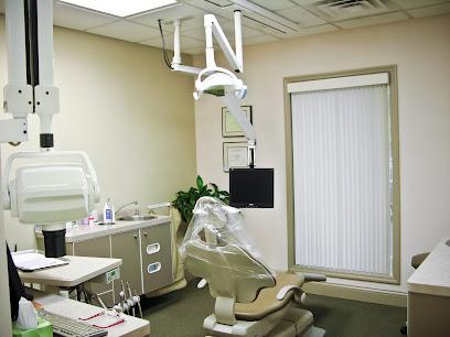 University Avenue Dental - General dentist in Muncie, IN