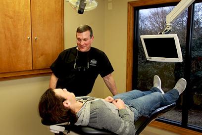 Martin E Poarch, DDS Cosmetic & Family Dentistry - General dentist in Murfreesboro, TN
