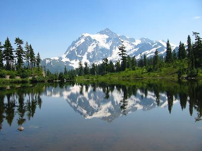 Cascadia Dental Specialists - General dentist in Bellevue, WA