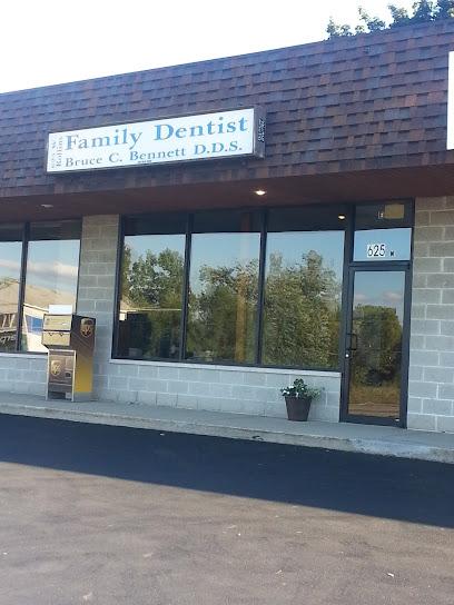 Bennett Bruce C DDS - General dentist in Round Lake, IL