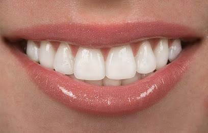 Dental Symmetry - Cosmetic dentist, General dentist in Plainview, NY