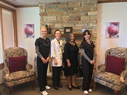 The Oaks Dental Center, Ltd. – Agnes Kumar, DDS - General dentist in Crystal Lake, IL