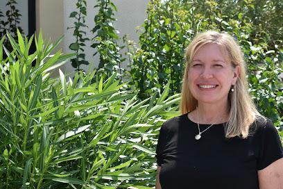 Gateway Dentistry Dr. Samantha Kolinski, DDS - General dentist in Gilbert, AZ