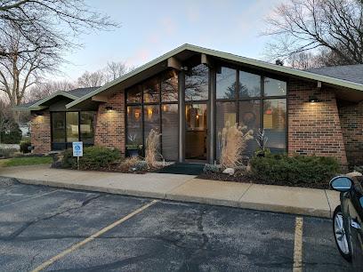 Paul Winn DDS - Cosmetic dentist in Grand Rapids, MI