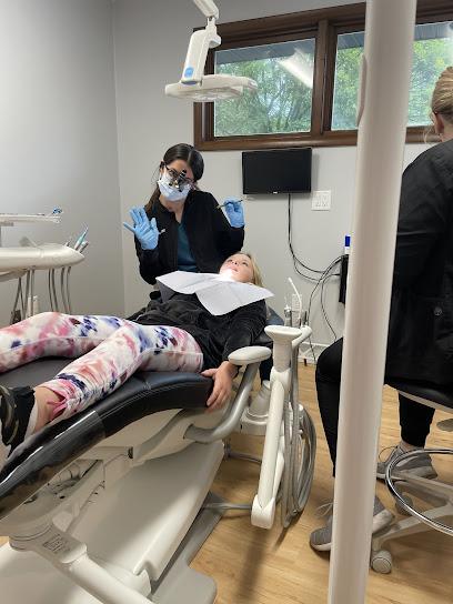 Sharp Family Dentistry - General dentist in Fennville, MI
