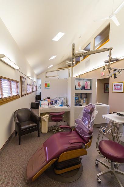 Independence Family and Cosmetic Dentistry - General dentist in Independence, MO