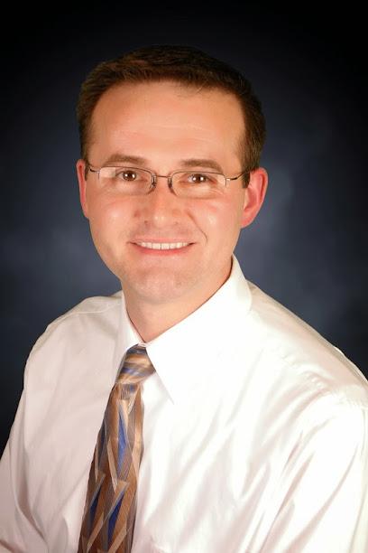 Anthony Parisek, DDS, PLLC - General dentist in Marshall, MN