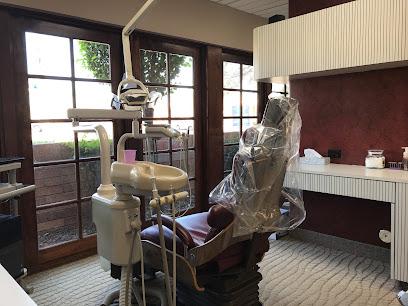 Zimmerman Linda DDS - General dentist in Phoenix, AZ