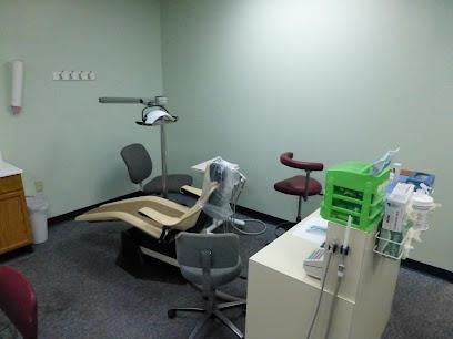 Donald F Bowen DDS & Associates Inc - General dentist in Columbus, OH