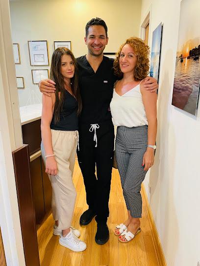 Santini Dentistry: Dr. Louis Santini - General dentist in Chicago, IL