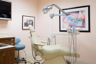 Raymond G Hatland DDS - General dentist in Lincolnwood, IL