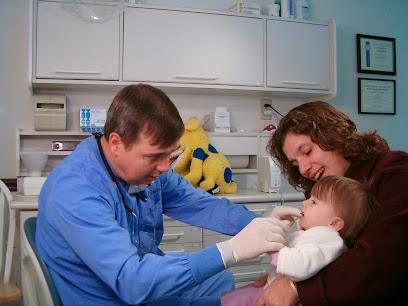 Mulberry Street Family Dentists: Cochran Todd T DMD, FAGD - General dentist in Elizabethtown, KY
