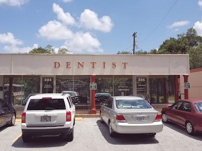 Dr. Luz Elena Cabrera DMD- Family and Cosmetic Dentistry of Temple Terrace - General dentist in Tampa, FL