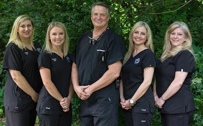 Dr. Ward W. Clemmons - General dentist in Fort Smith, AR