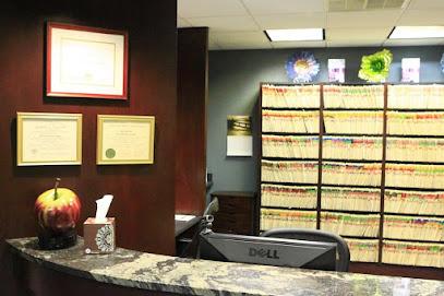 Roland R. Bryan DMD - General dentist in Manchester, NH