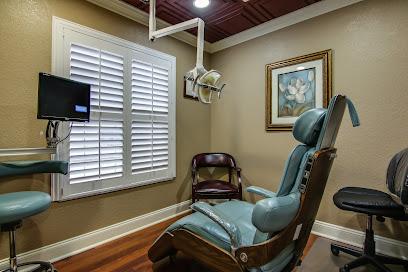 Spring Hill Dental Associates - General dentist in Spring Hill, FL