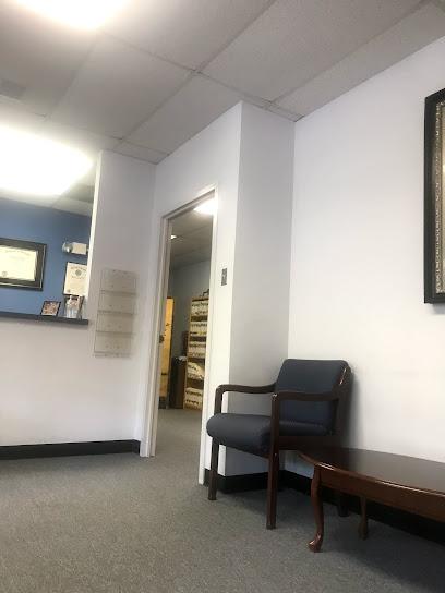 Bhaskar Mona DDS - General dentist in Fairfax, VA