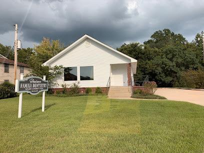 Taylor Everett, D.D.S. - General dentist in Camden, AR