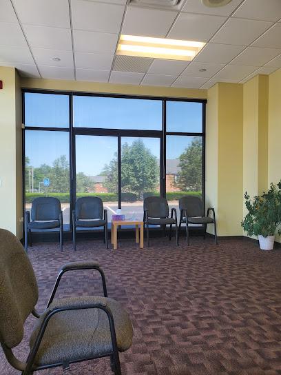 Des Peres Smiles - General dentist in Saint Louis, MO