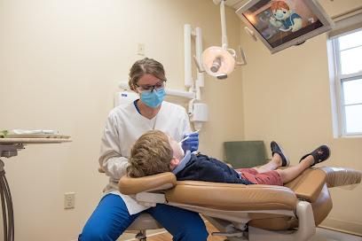 Glazer Dental Associates - General dentist in Durham, CT