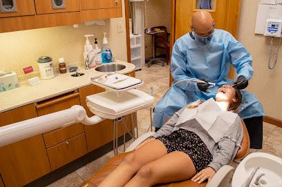 Labrada Dental - General dentist in Hialeah, FL