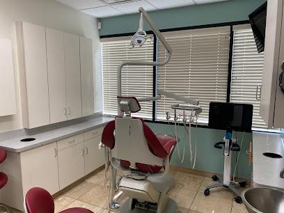 Delux Dental Avondale - General dentist in Avondale, AZ