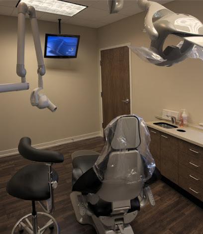Advanced Dental & Implant Care - General dentist in Algonquin, IL