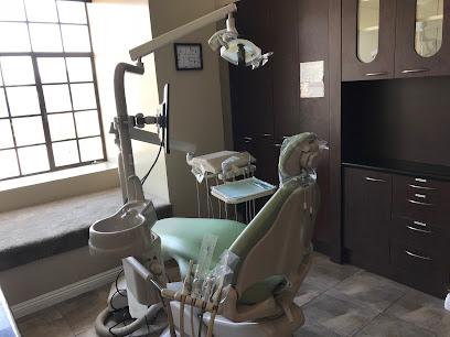 Aava Dental Tarzana - General dentist in Tarzana, CA