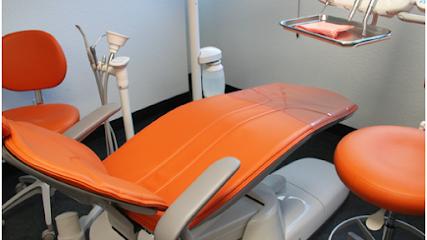 Absolute Dental Care - Periodontist in Glendale, CA