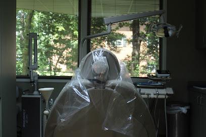 Agnes B Fuentes DDS - General dentist in Arlington, VA